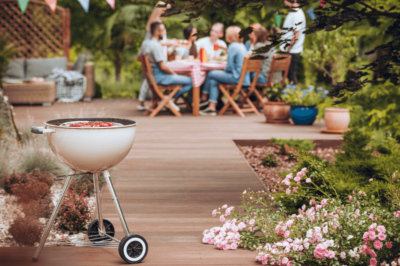 grill-in-garden-2022-02-01-23-43-55-utc (1)